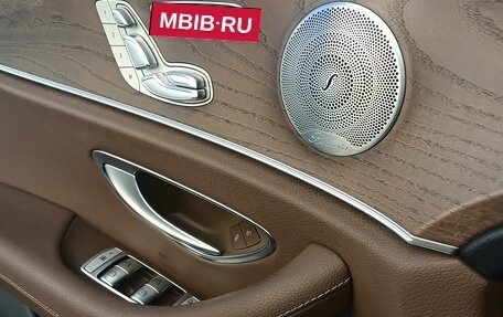 Mercedes-Benz E-Класс, 2018 год, 3 450 000 рублей, 11 фотография