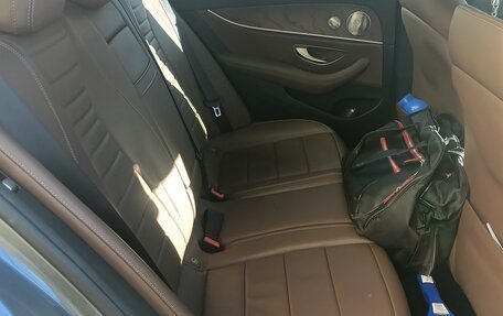 Mercedes-Benz E-Класс, 2018 год, 3 450 000 рублей, 20 фотография