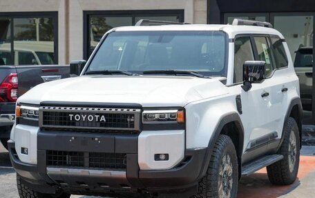 Toyota Land Cruiser Prado, 2026 год, 9 890 000 рублей, 3 фотография