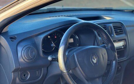 Renault Logan II, 2016 год, 365 000 рублей, 4 фотография