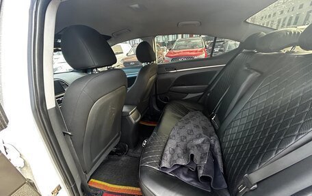 Hyundai Elantra VI, 2016 год, 1 100 000 рублей, 8 фотография