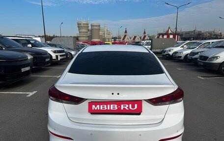 Hyundai Elantra VI, 2016 год, 1 100 000 рублей, 11 фотография