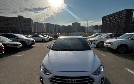 Hyundai Elantra VI, 2016 год, 1 100 000 рублей, 10 фотография