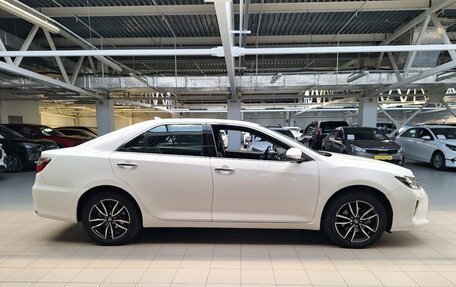 Toyota Camry, 2017 год, 2 190 000 рублей, 8 фотография