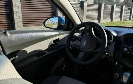 Chevrolet Cruze II, 2009 год, 460 000 рублей, 7 фотография