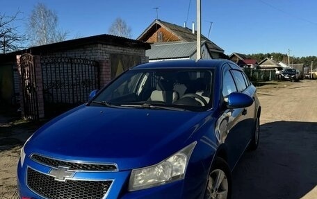 Chevrolet Cruze II, 2009 год, 460 000 рублей, 8 фотография