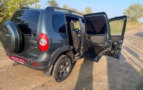 Chevrolet Niva I рестайлинг, 2019 год, 9 500 рублей, 7 фотография