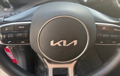 KIA K5, 2022 год, 1 700 000 рублей, 7 фотография