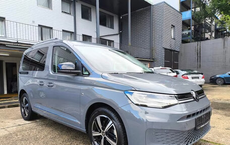 Volkswagen Caddy IV, 2023 год, 3 650 000 рублей, 6 фотография