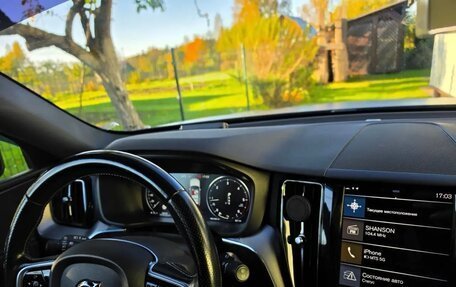 Volvo XC60 II, 2019 год, 2 800 000 рублей, 2 фотография