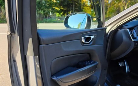 Volvo XC60 II, 2019 год, 2 800 000 рублей, 13 фотография