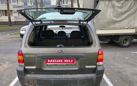 Ford Escape II, 2005 год, 300 000 рублей, 7 фотография