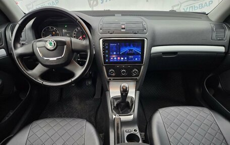 Skoda Octavia, 2010 год, 850 000 рублей, 18 фотография
