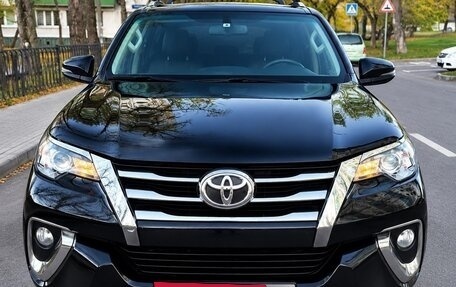 Toyota Fortuner II, 2019 год, 4 230 000 рублей, 9 фотография
