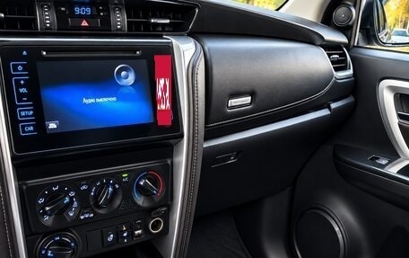 Toyota Fortuner II, 2019 год, 4 230 000 рублей, 12 фотография