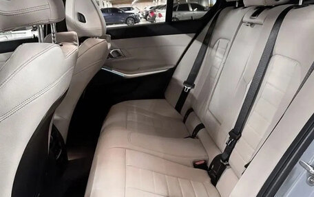 BMW 3 серия, 2023 год, 3 550 000 рублей, 12 фотография