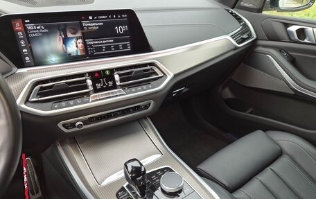 BMW X5, 2022 год, 9 800 000 рублей, 3 фотография