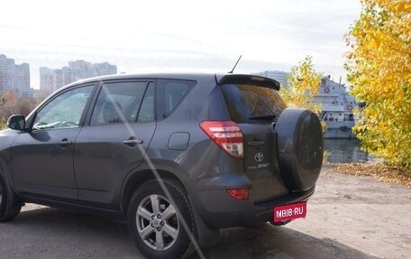 Toyota RAV4, 2011 год, 1 650 000 рублей, 6 фотография