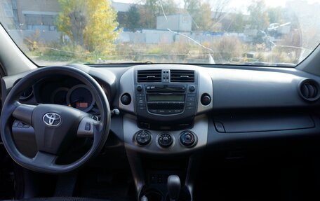 Toyota RAV4, 2011 год, 1 650 000 рублей, 11 фотография