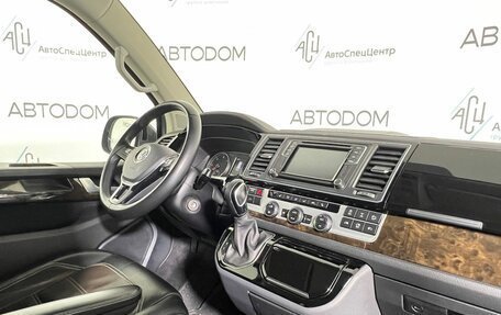 Volkswagen Multivan T6 рестайлинг, 2018 год, 4 897 700 рублей, 10 фотография