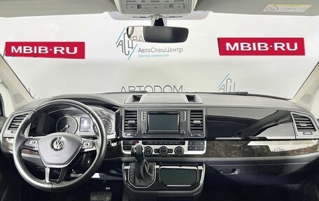 Volkswagen Multivan T6 рестайлинг, 2018 год, 4 897 700 рублей, 9 фотография