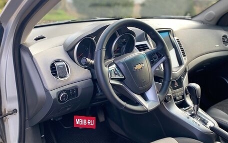 Chevrolet Cruze II, 2010 год, 680 000 рублей, 12 фотография