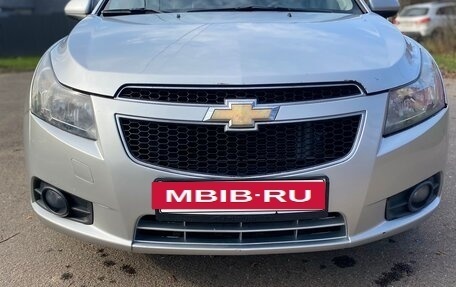 Chevrolet Cruze II, 2010 год, 680 000 рублей, 17 фотография
