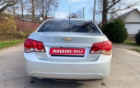 Chevrolet Cruze II, 2010 год, 680 000 рублей, 15 фотография