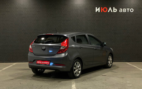 Hyundai Solaris II рестайлинг, 2015 год, 990 000 рублей, 5 фотография