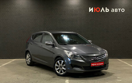 Hyundai Solaris II рестайлинг, 2015 год, 990 000 рублей, 3 фотография