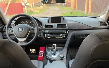 BMW 3 серия, 2016 год, 1 840 000 рублей, 9 фотография
