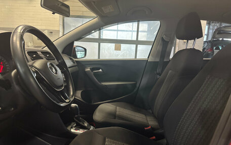 Volkswagen Polo VI (EU Market), 2016 год, 949 000 рублей, 13 фотография