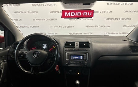 Volkswagen Polo VI (EU Market), 2016 год, 949 000 рублей, 19 фотография