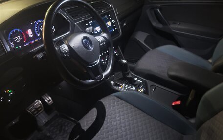 Volkswagen Tiguan II, 2019 год, 2 350 000 рублей, 6 фотография