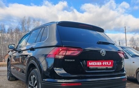 Volkswagen Tiguan II, 2019 год, 2 350 000 рублей, 3 фотография
