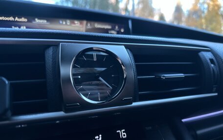 Lexus IS III, 2017 год, 2 780 000 рублей, 23 фотография
