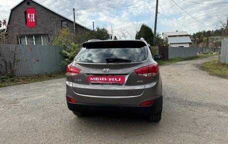 Hyundai ix35 I рестайлинг, 2015 год, 1 400 000 рублей, 2 фотография