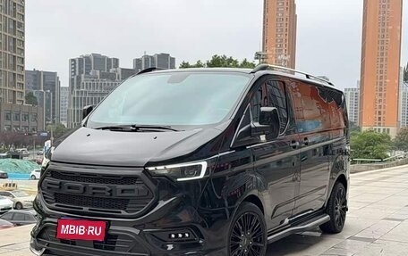 Ford Tourneo Custom, 2024 год, 4 190 000 рублей, 1 фотография