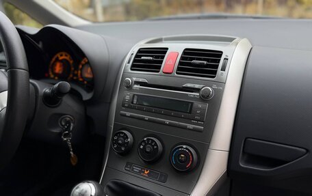 Toyota Auris II, 2009 год, 880 000 рублей, 17 фотография