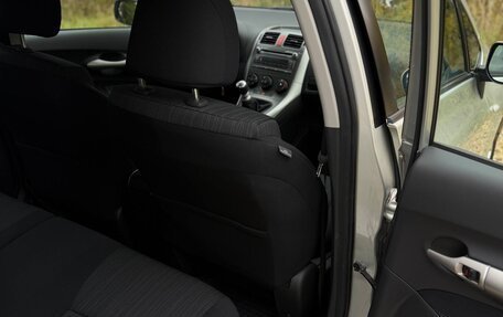 Toyota Auris II, 2009 год, 880 000 рублей, 23 фотография