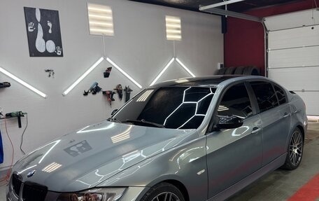 BMW 3 серия, 2005 год, 780 000 рублей, 2 фотография
