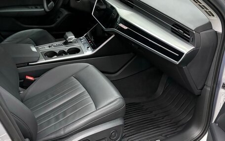 Audi A6, 2022 год, 4 950 000 рублей, 8 фотография
