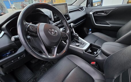 Toyota RAV4, 2020 год, 3 480 000 рублей, 2 фотография