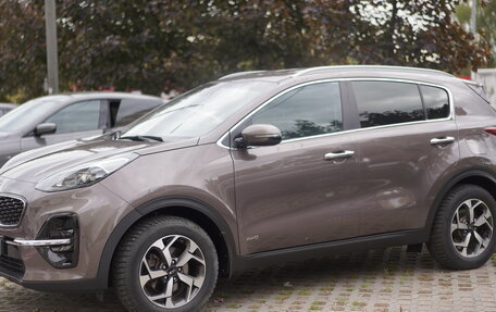 KIA Sportage IV рестайлинг, 2019 год, 1 950 000 рублей, 3 фотография