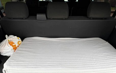 Volkswagen Caravelle T6 рестайлинг, 2017 год, 2 800 000 рублей, 7 фотография