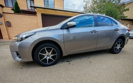 Toyota Corolla, 2013 год, 987 000 рублей, 2 фотография