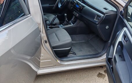 Toyota Corolla, 2013 год, 987 000 рублей, 28 фотография