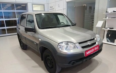 Chevrolet Niva I рестайлинг, 2018 год, 845 000 рублей, 1 фотография