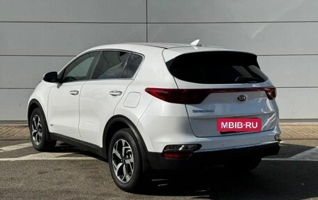 KIA Sportage IV рестайлинг, 2019 год, 2 090 000 рублей, 7 фотография