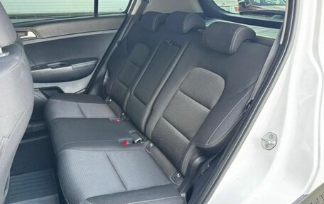 KIA Sportage IV рестайлинг, 2019 год, 2 090 000 рублей, 16 фотография